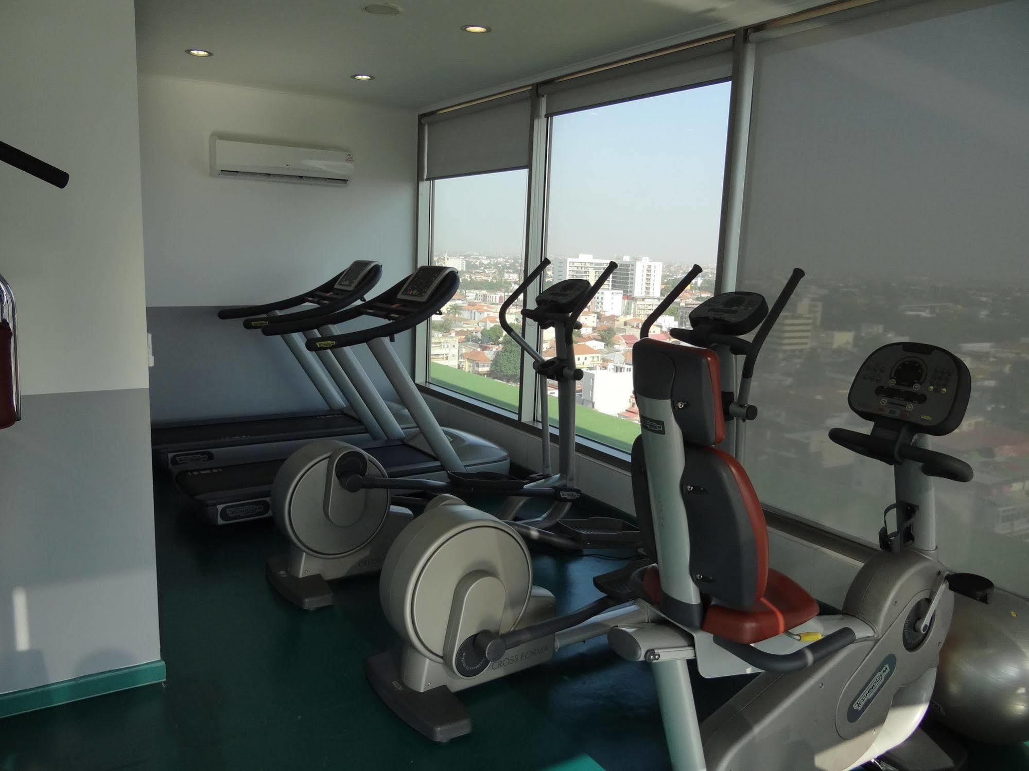 Rk Suite Hotel Luanda Dış mekan fotoğraf