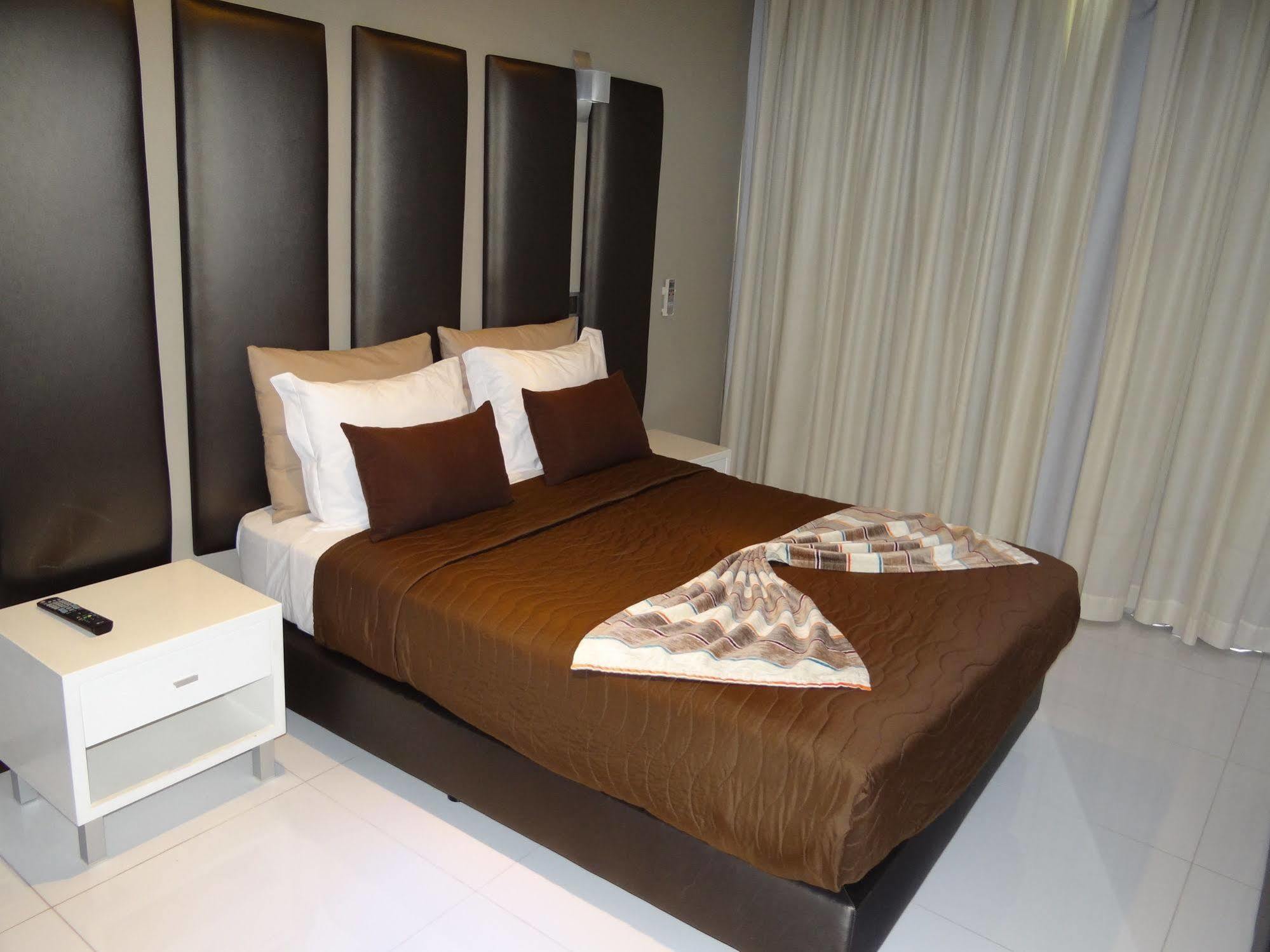 Rk Suite Hotel Luanda Dış mekan fotoğraf