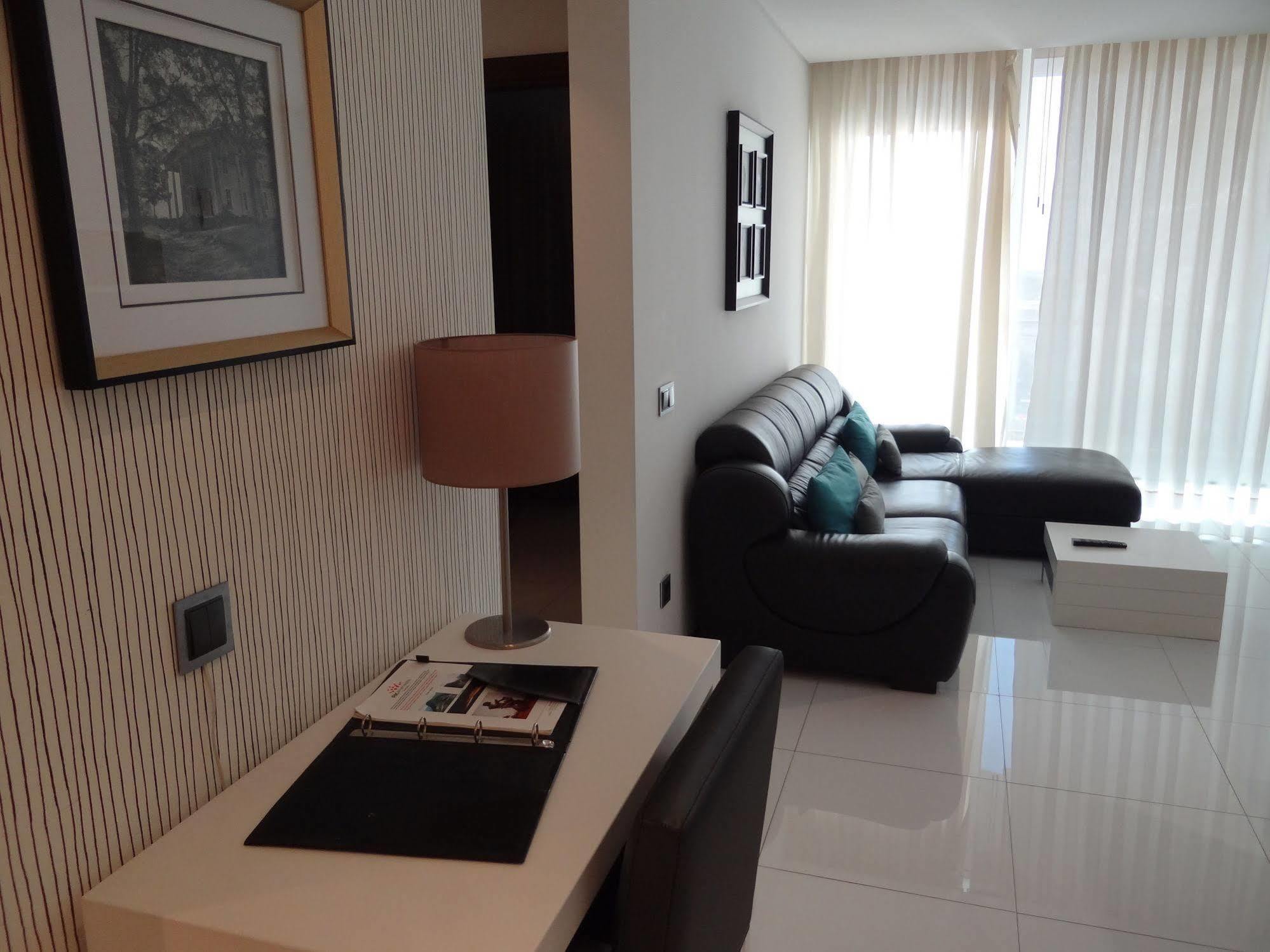 Rk Suite Hotel Luanda Dış mekan fotoğraf