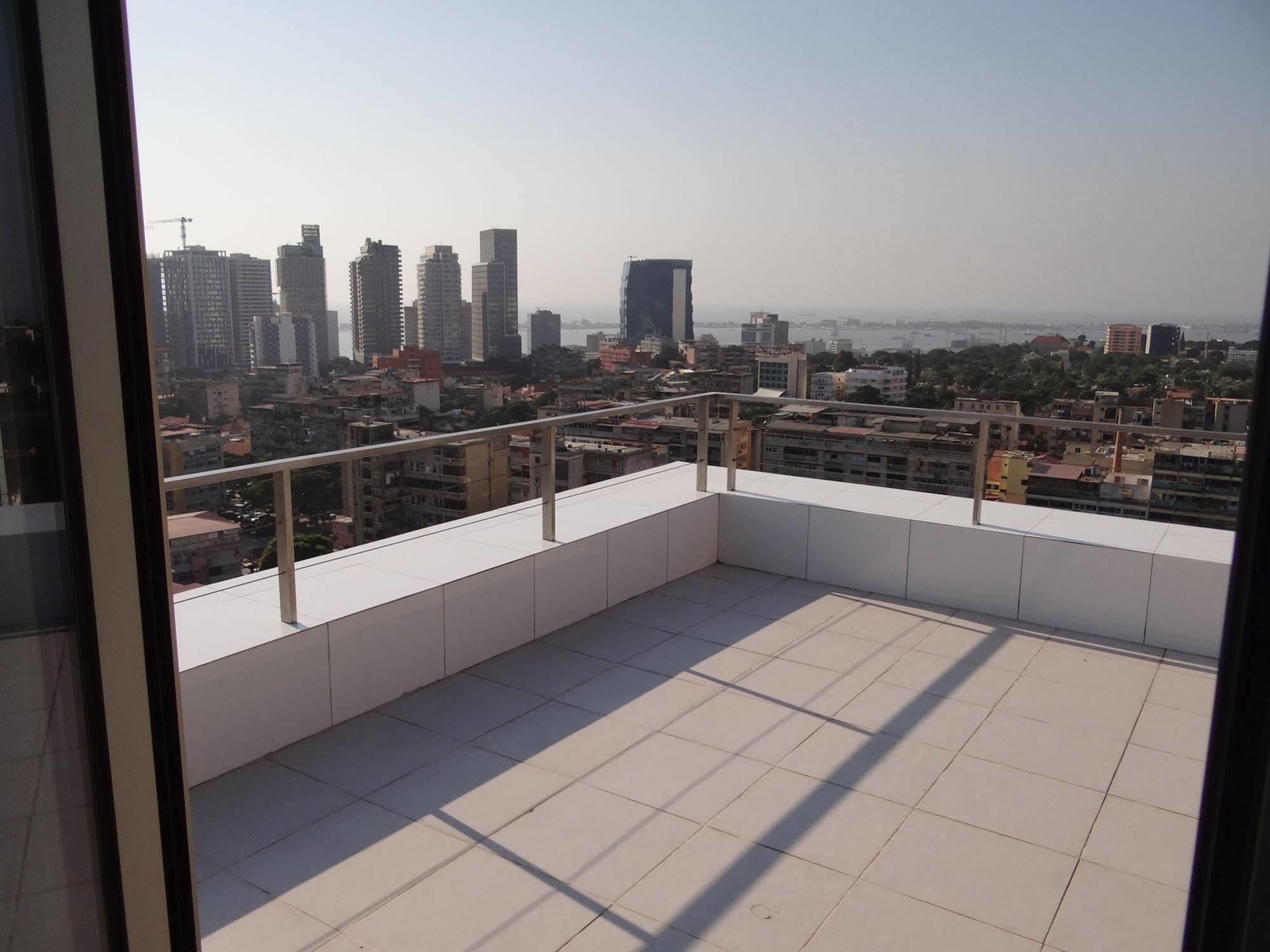 Rk Suite Hotel Luanda Dış mekan fotoğraf