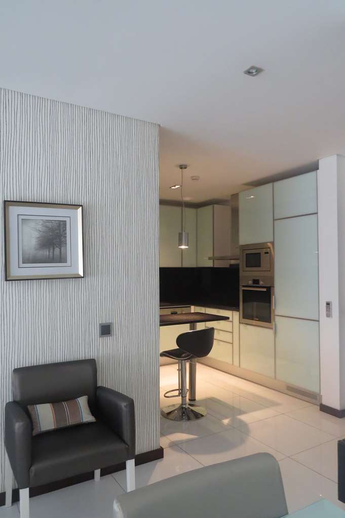 Rk Suite Hotel Luanda Oda fotoğraf